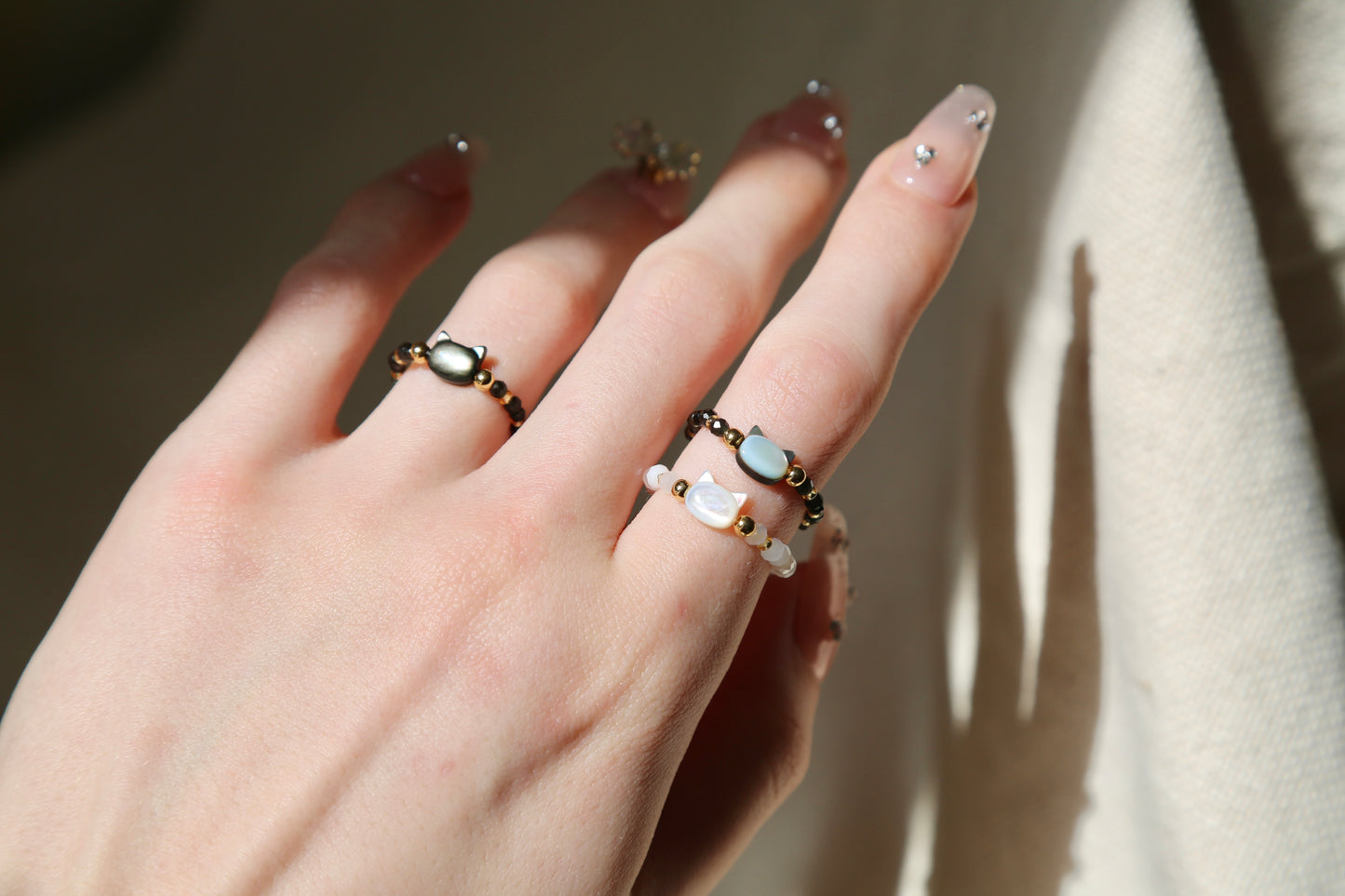 Cat Ring - White