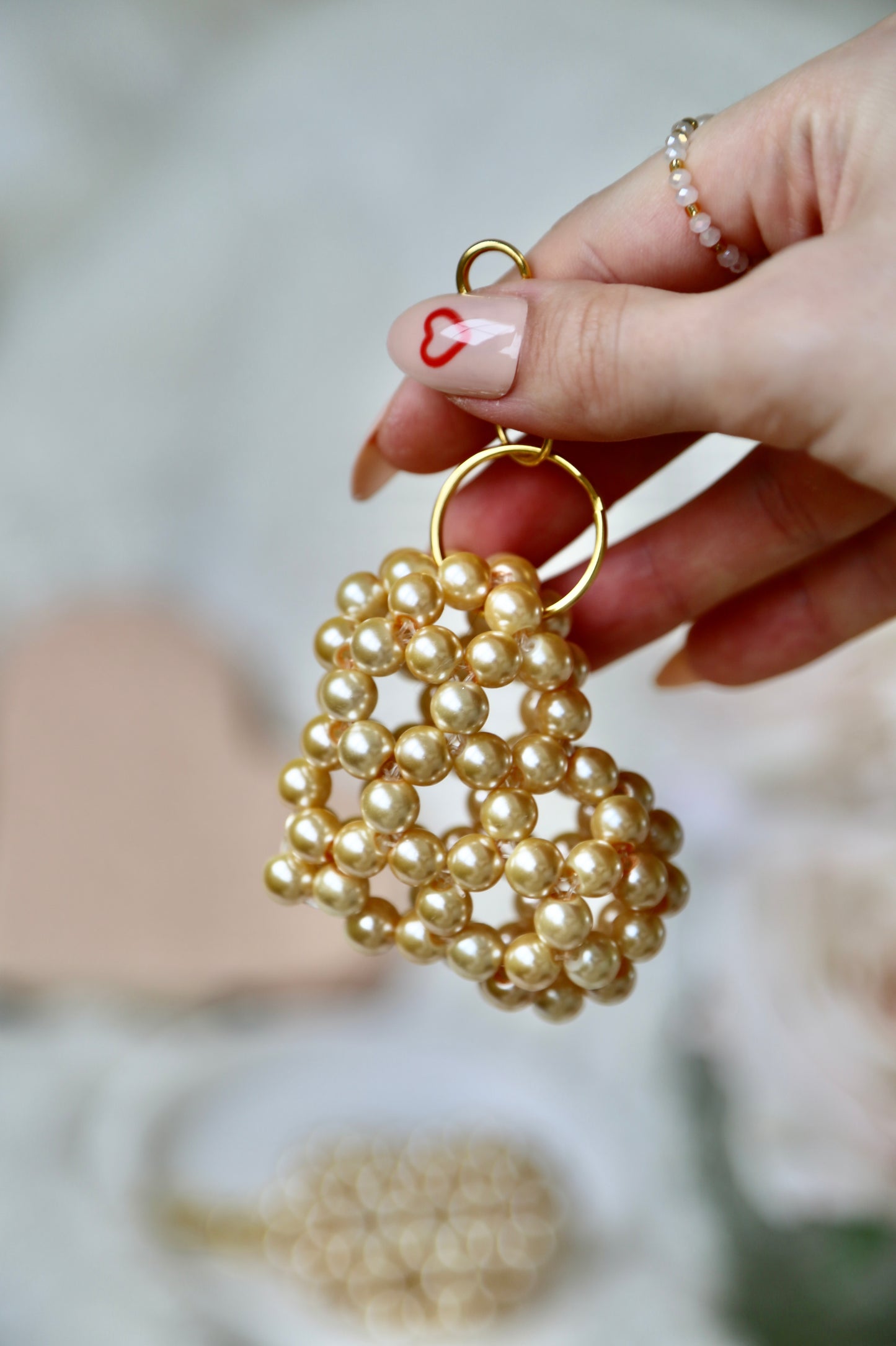 Bead Heart Keychain - Pearl Champagne