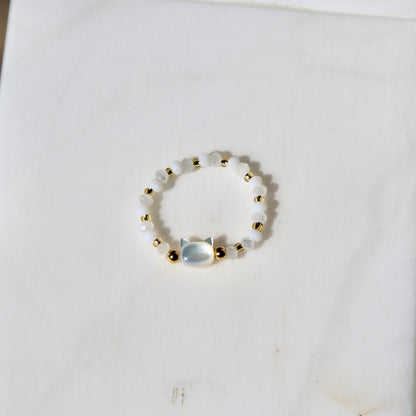 Cat Ring - White